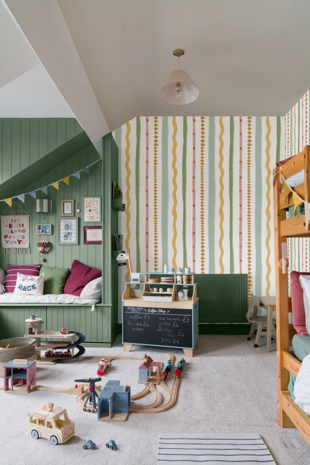 Multicolor Stripes Retro Pattern Mural for Playful Spaces