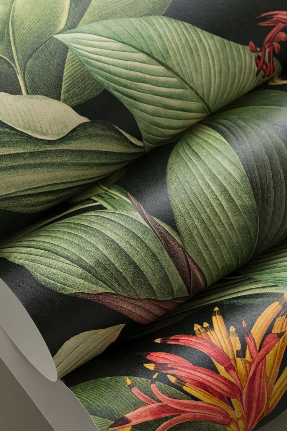 Green Chic Vintage Tropical Repeat Pattern Wallpaper