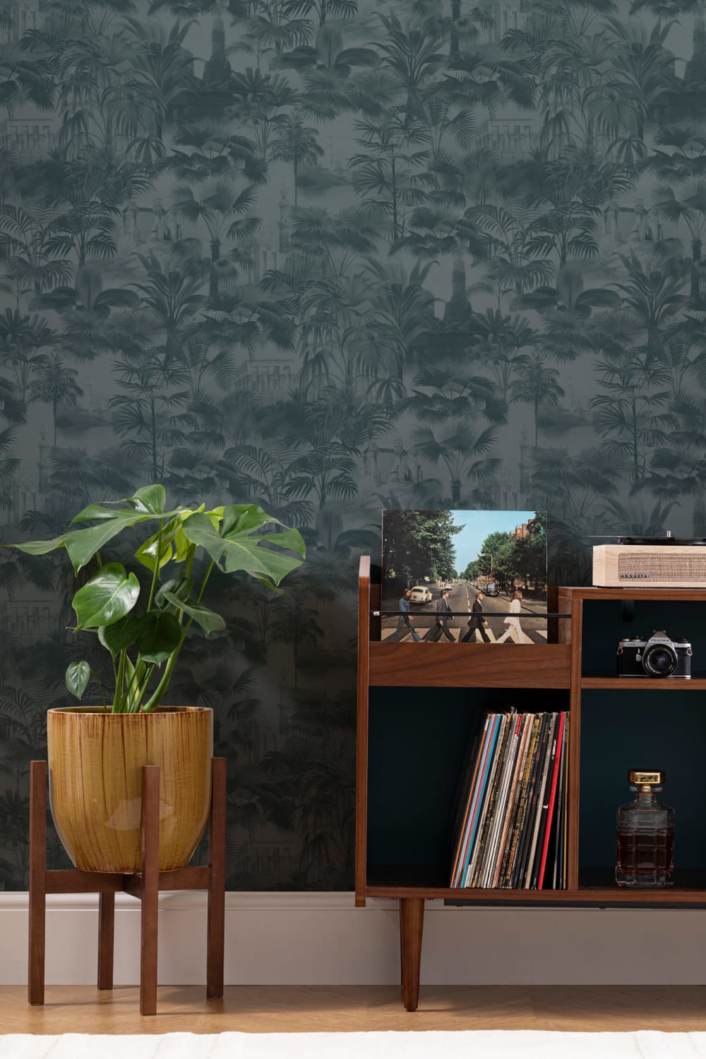 Blue Vintage Tropical Jungle Wallpaper