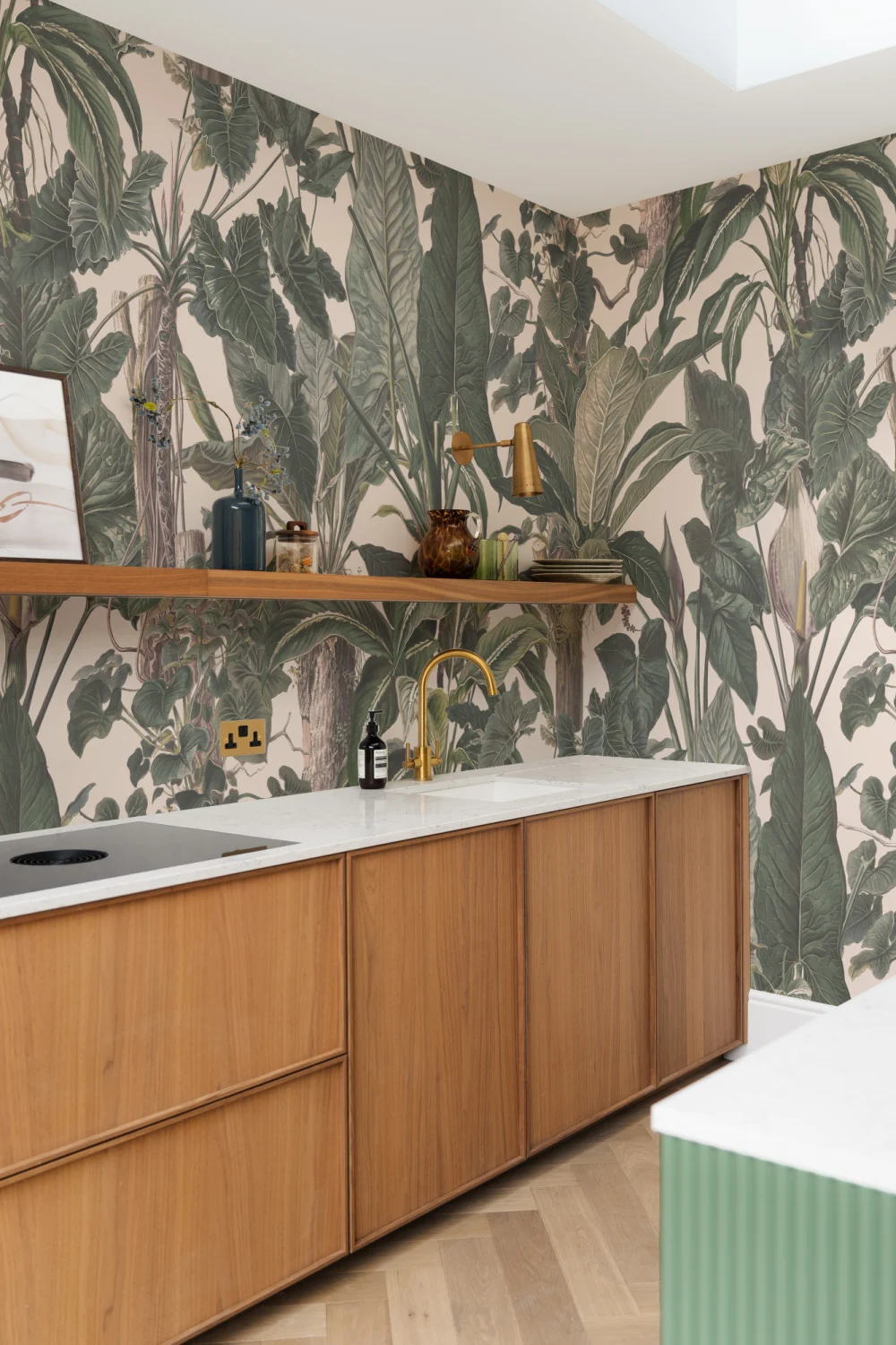 Classic Tropical Illustrated Leafy Plants Mural