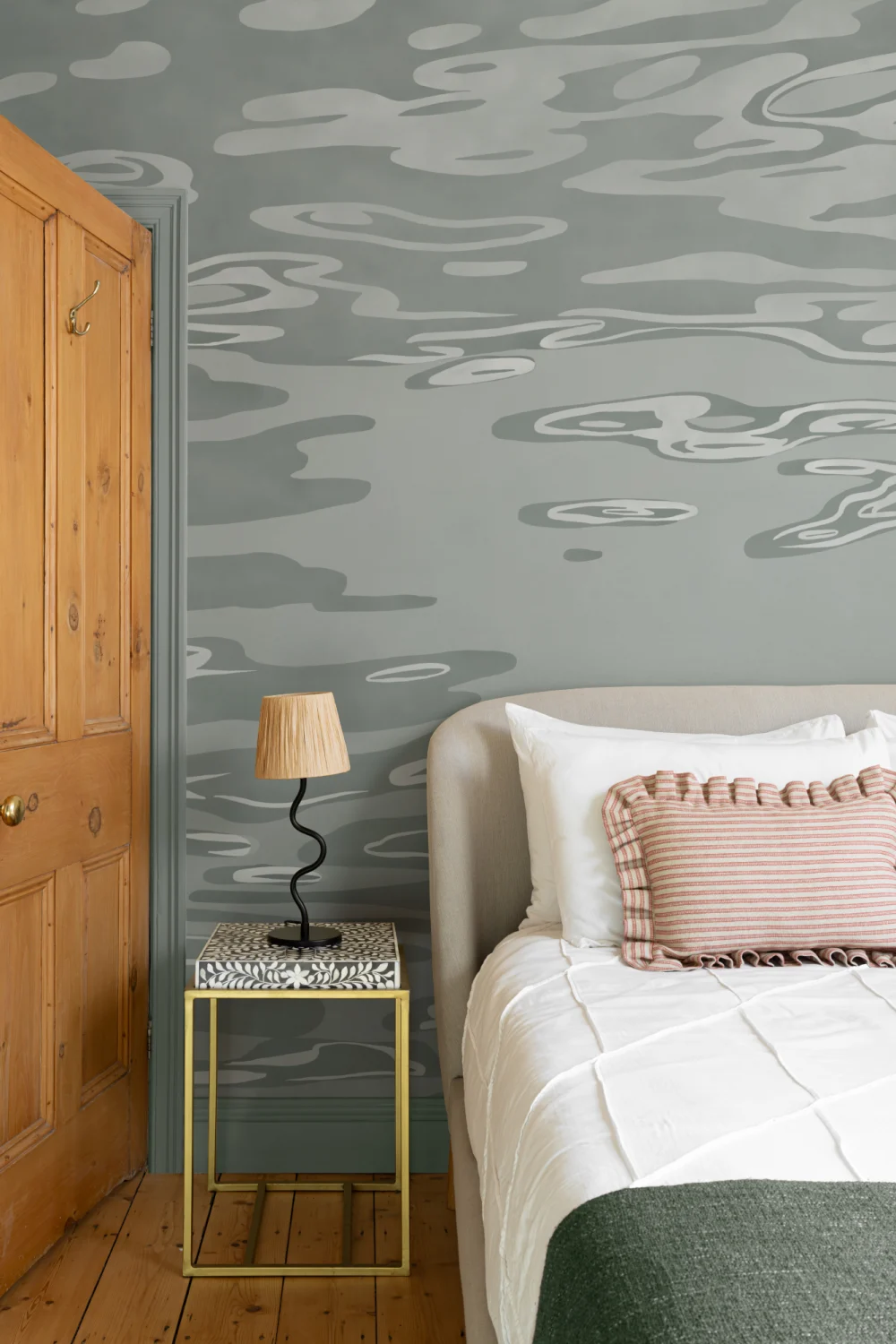 Green Hand Painted Water Rippling Effect Mural
