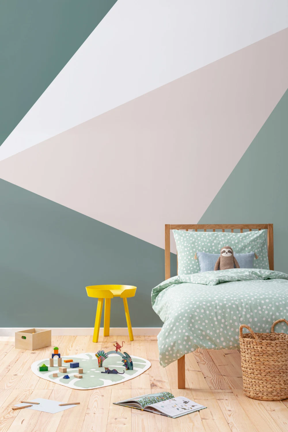 Verde Oversized Geometric Wallpaper Mural