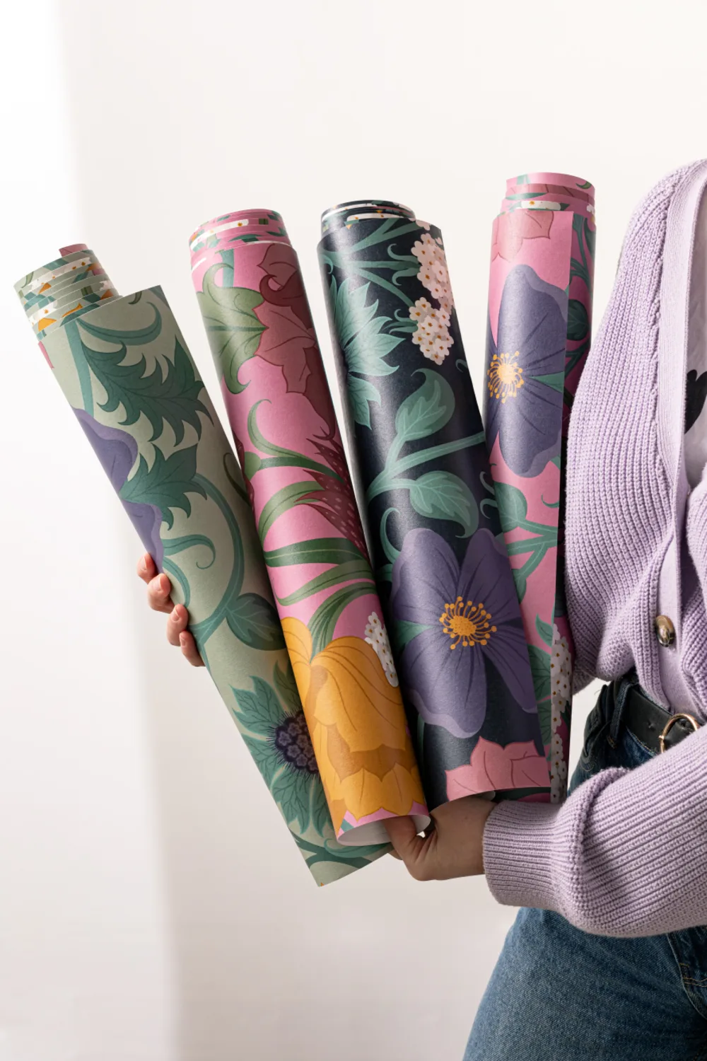 Vintage Colourful Dark Floral Repeat Pattern Wallpaper