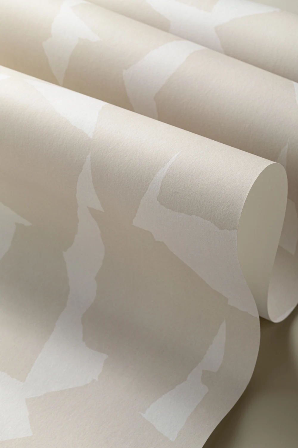 Neutral Tone Graphic Abstract Repeat Pattern Wallpaper