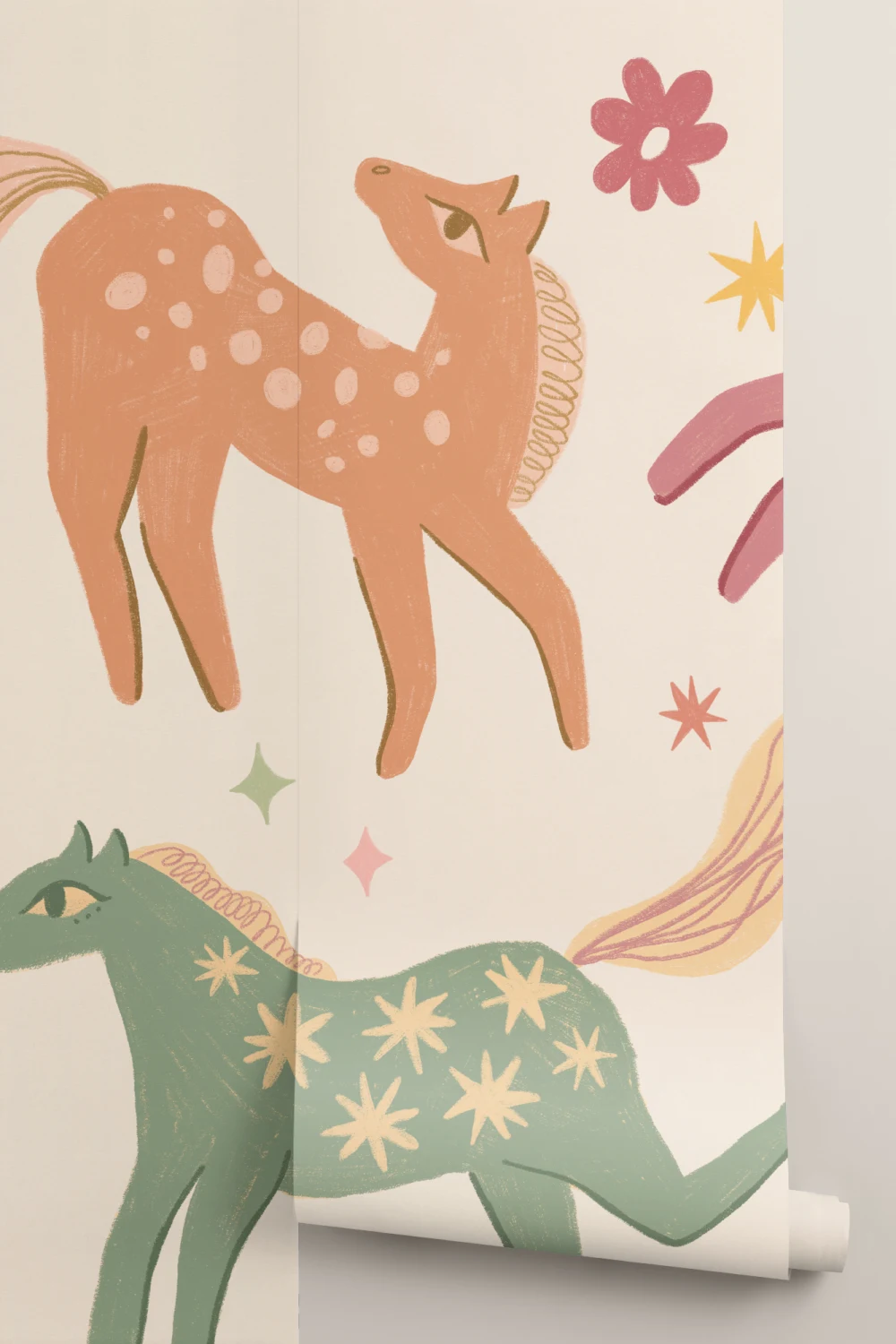 Mural de papel pintado Multicolor Playful Pony Kids Animal Mural