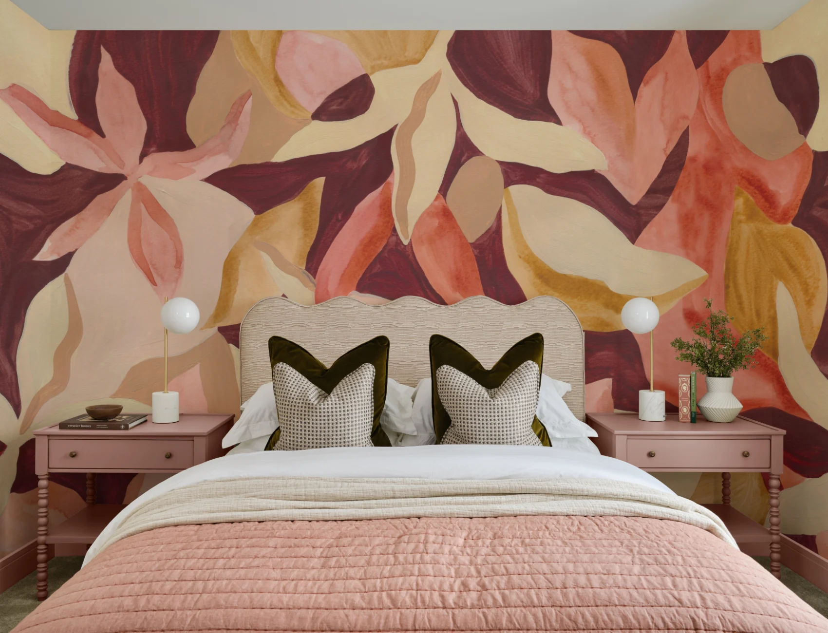 Multicolor Abstract Floral Bold Mural