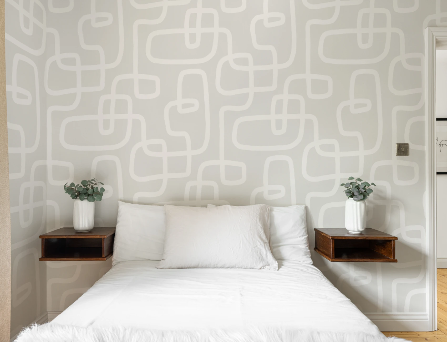 Abstract Art Line Drawing Repeat Pattern Wallpaper