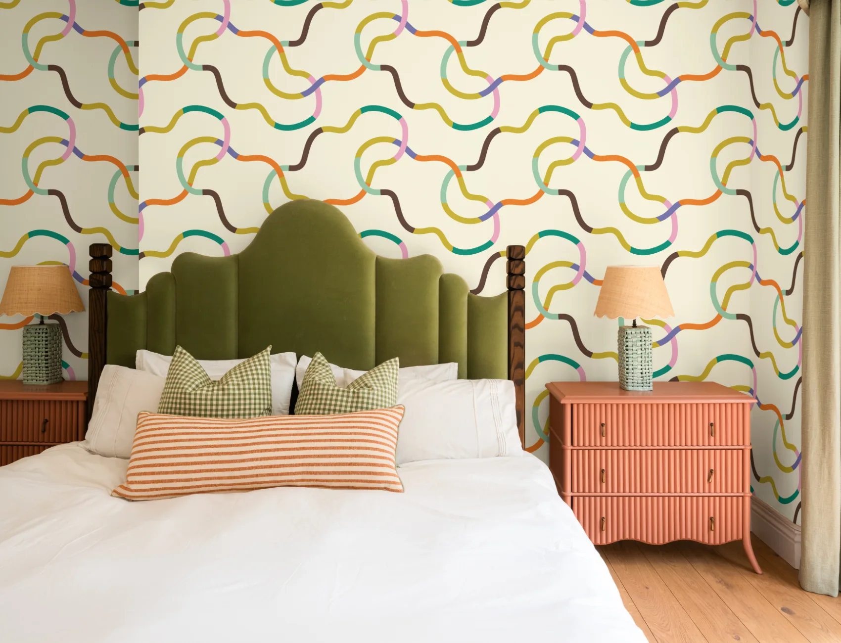 Elizabeth Olwen Chromaloop Multi Mural