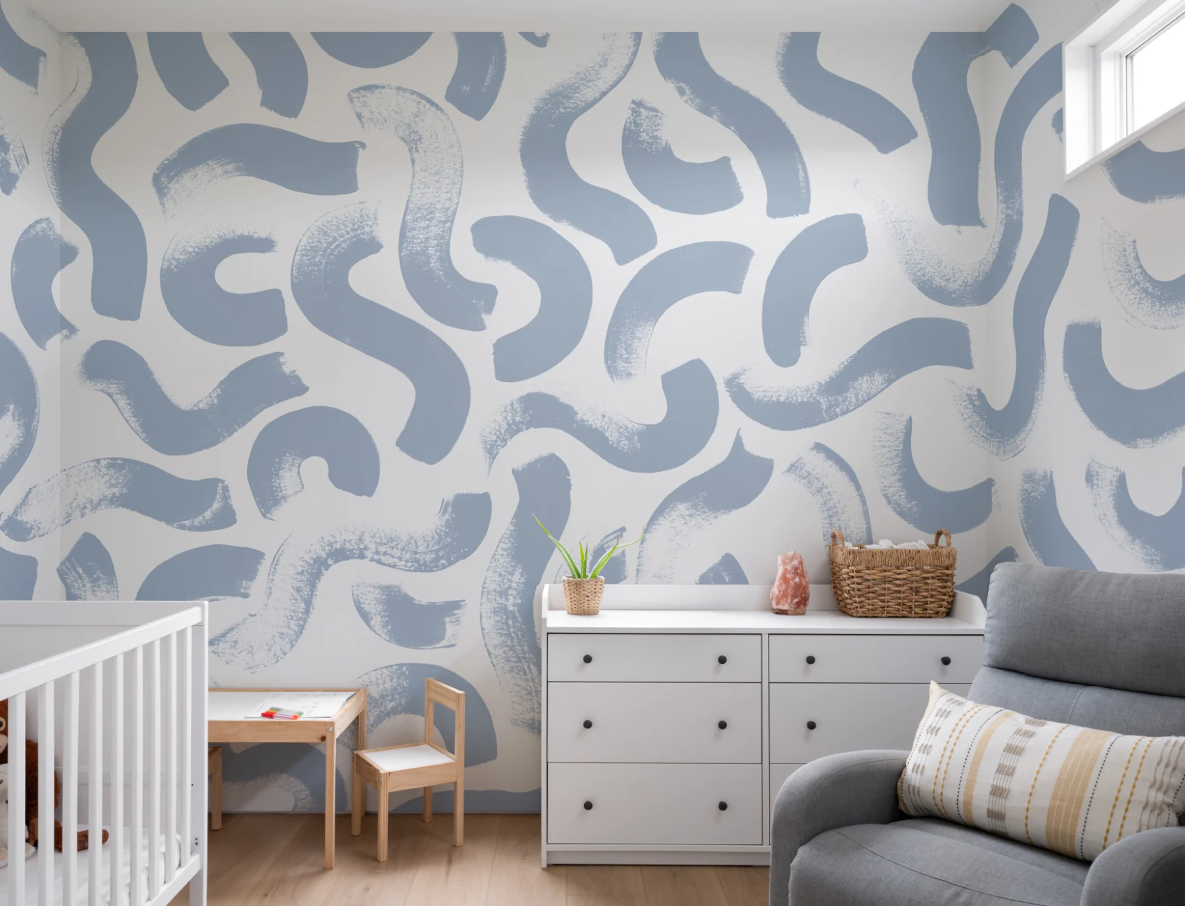 Hand-Painted Wiggle Pattern Wall Mural in Cool Blue
