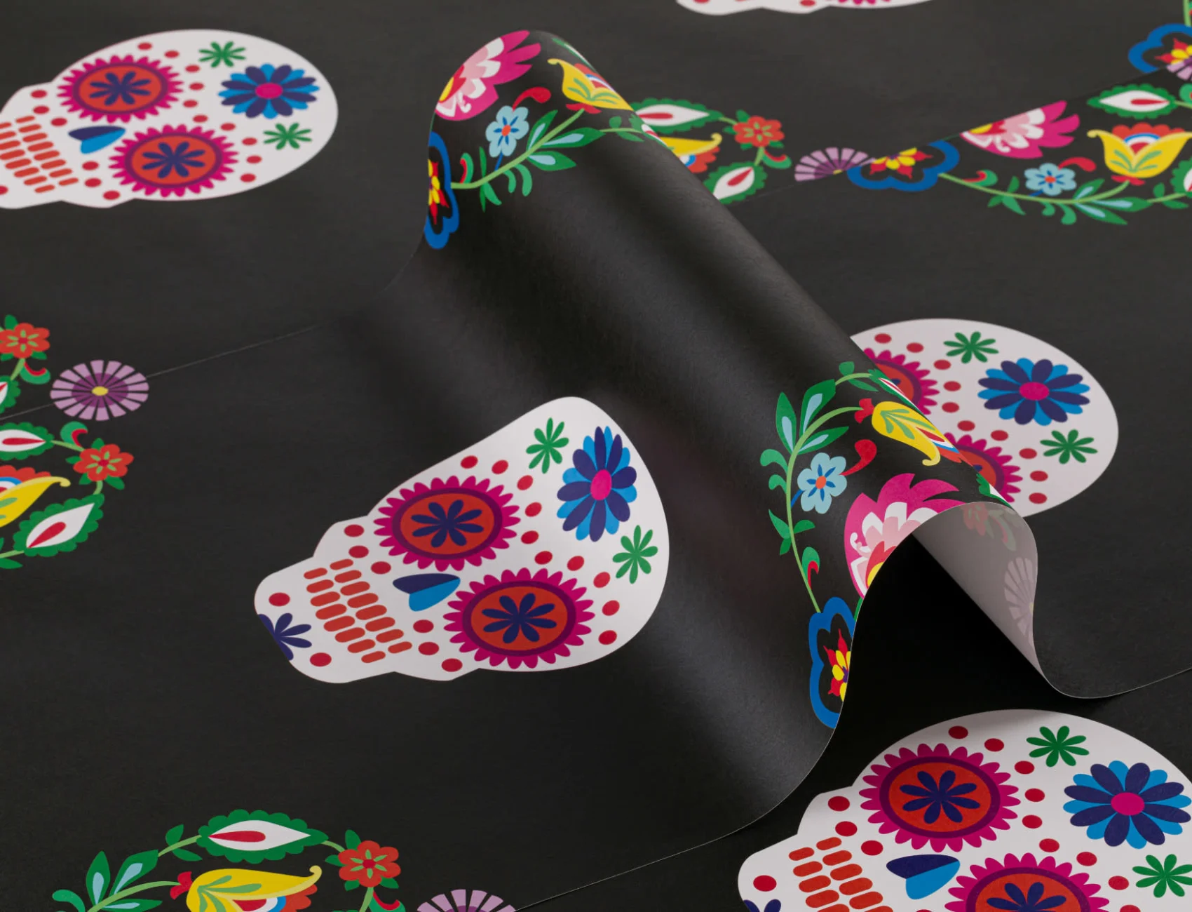 Craniu Floral repeta model tapet