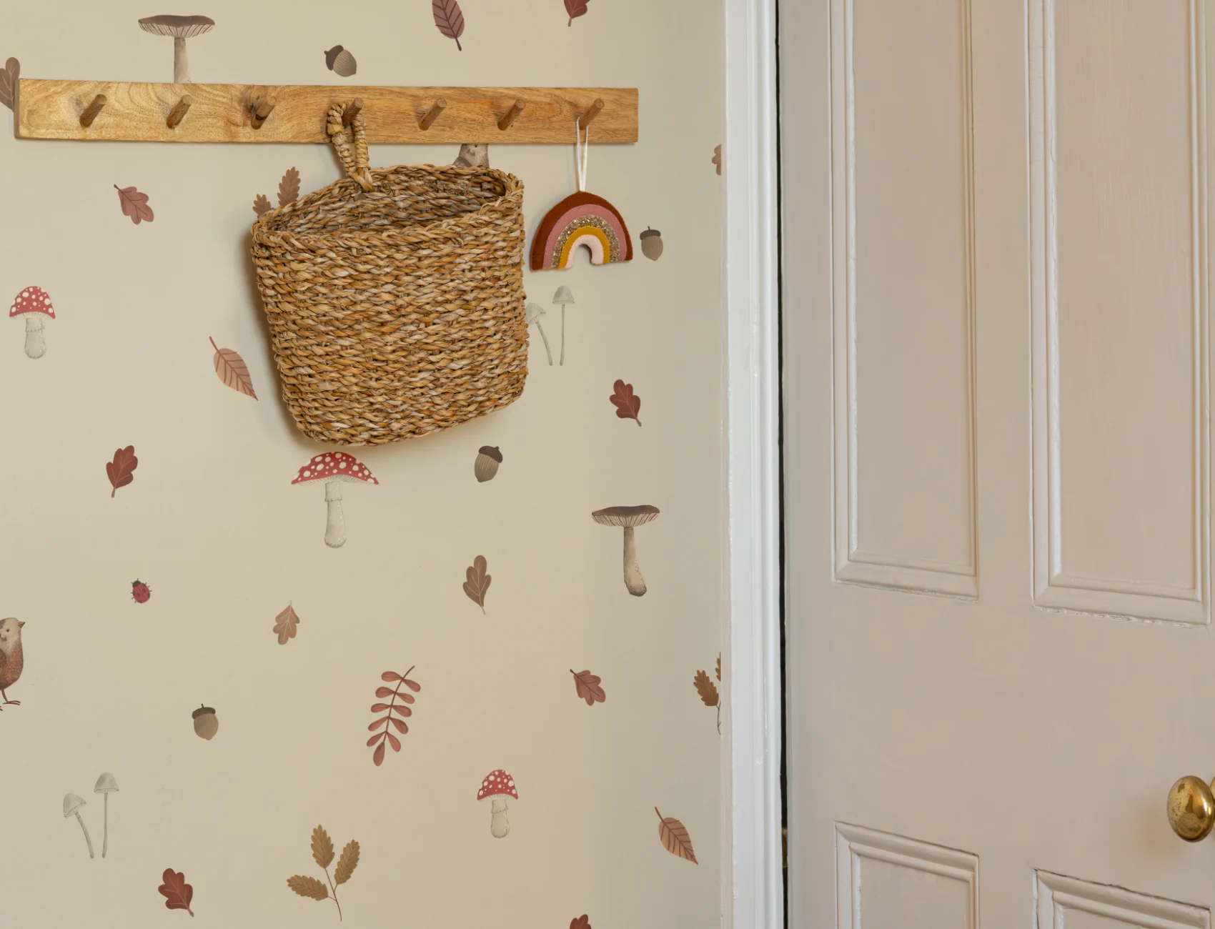 Kids Beige Woodland Birds, Mushroom & Leaves Mural