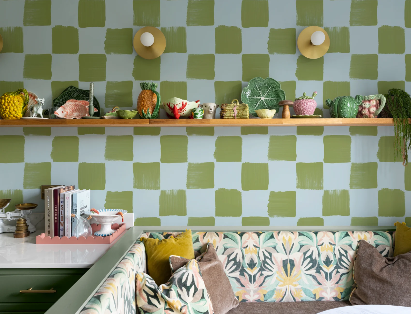 Bold Blue And Green Checkered Pattern Wallpaper