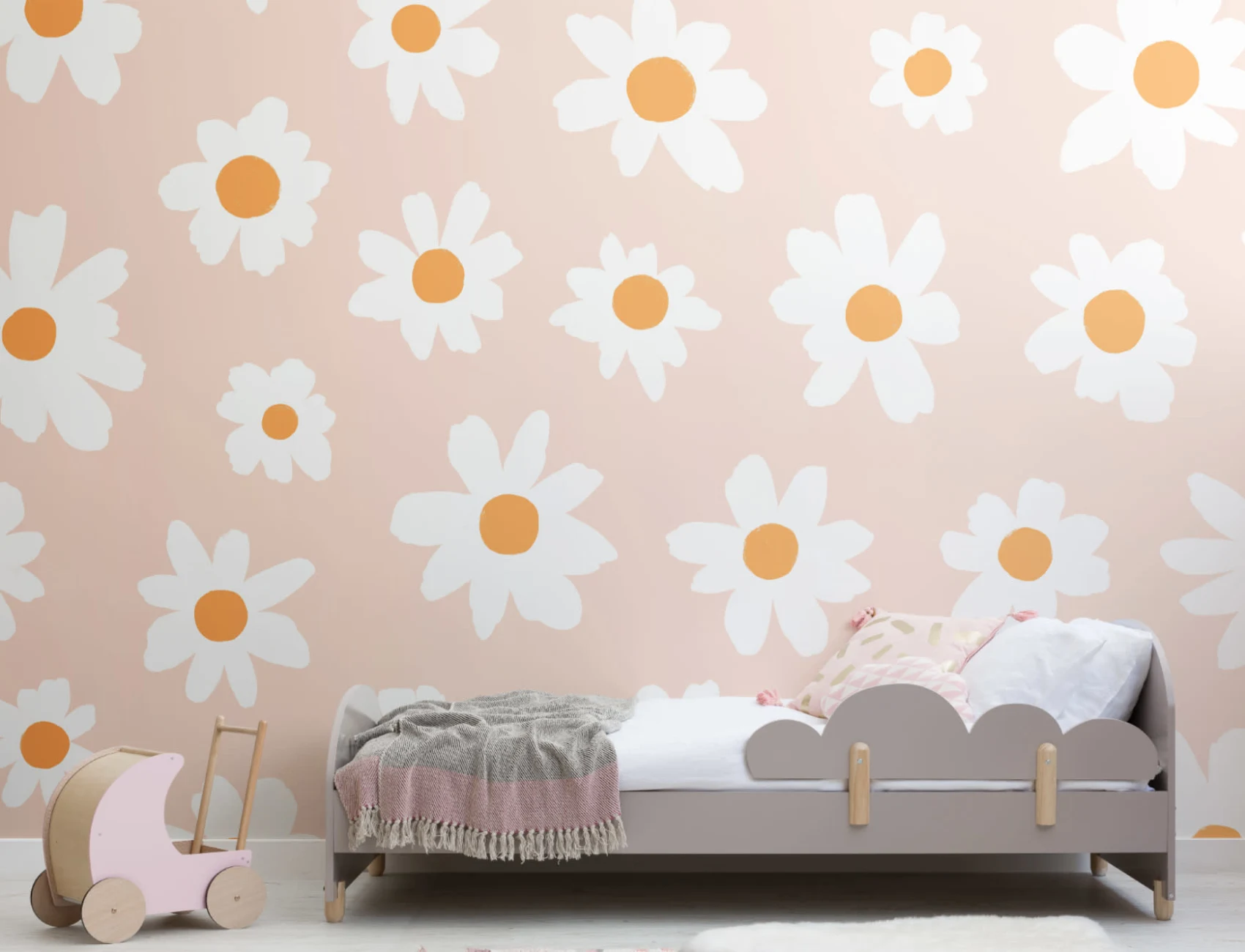 Pink & White Retro Daisy Floral Wallpaper Mural