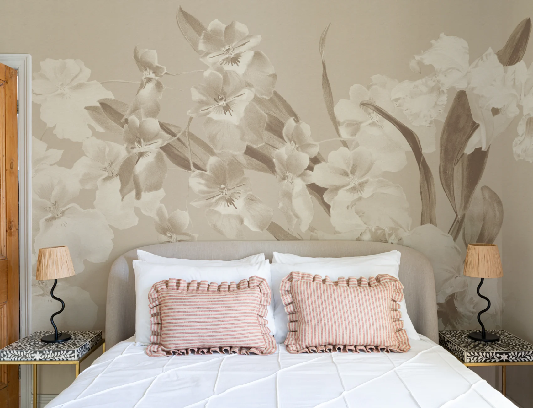 Elegant Floral Dream