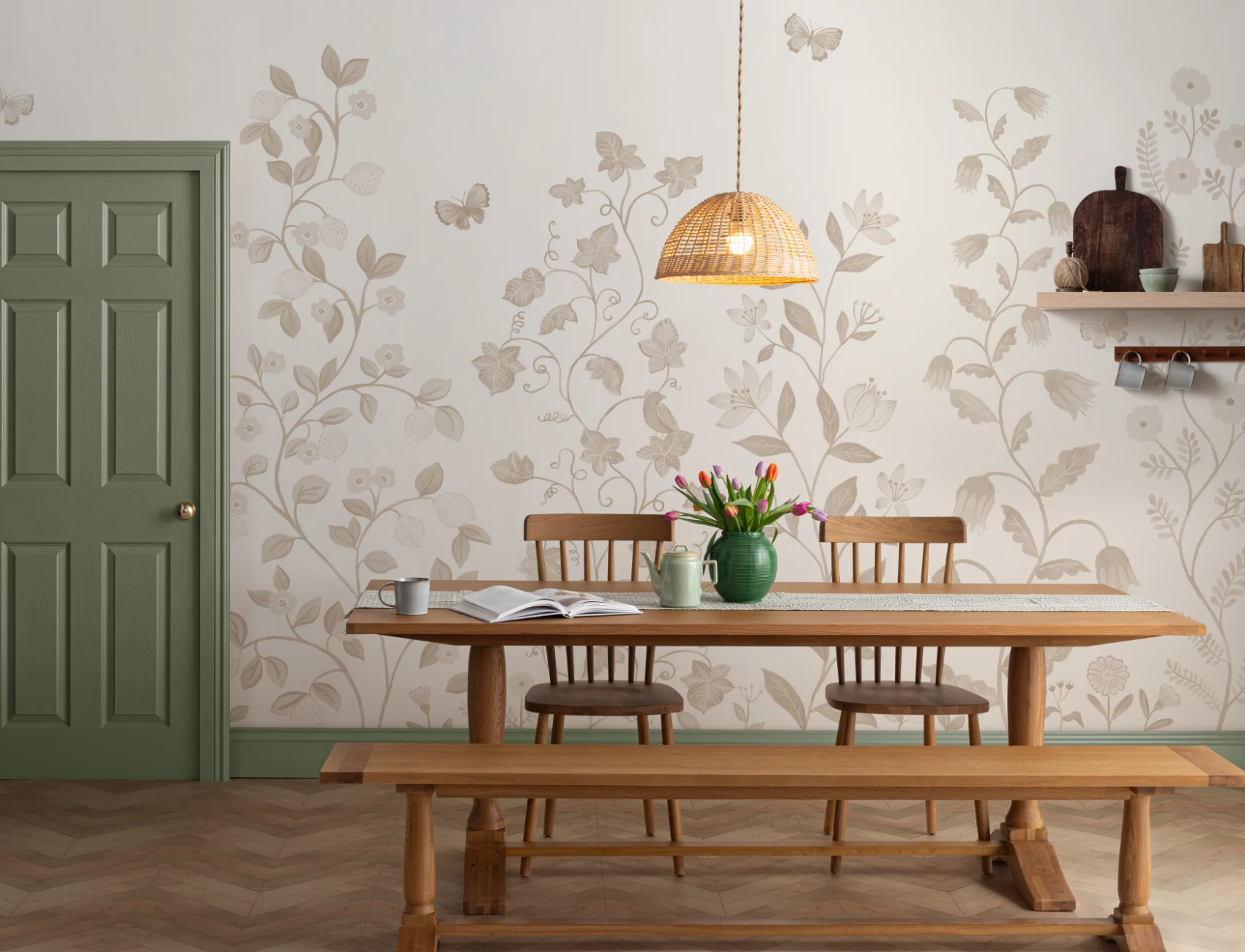 Carta da parati beige con botanici arrampicati