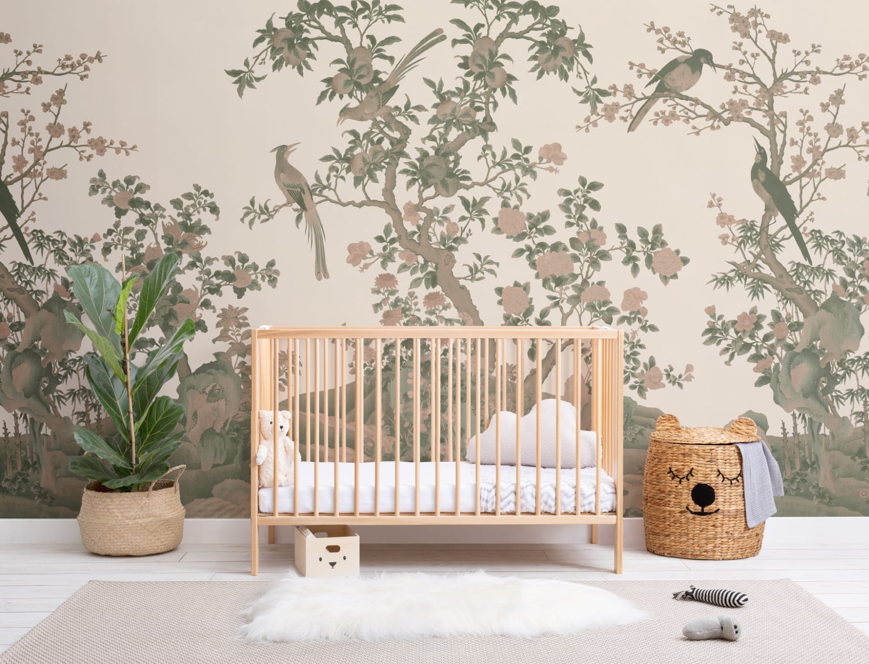 Classic Chinoiserie Vintage Garden Scene Mural