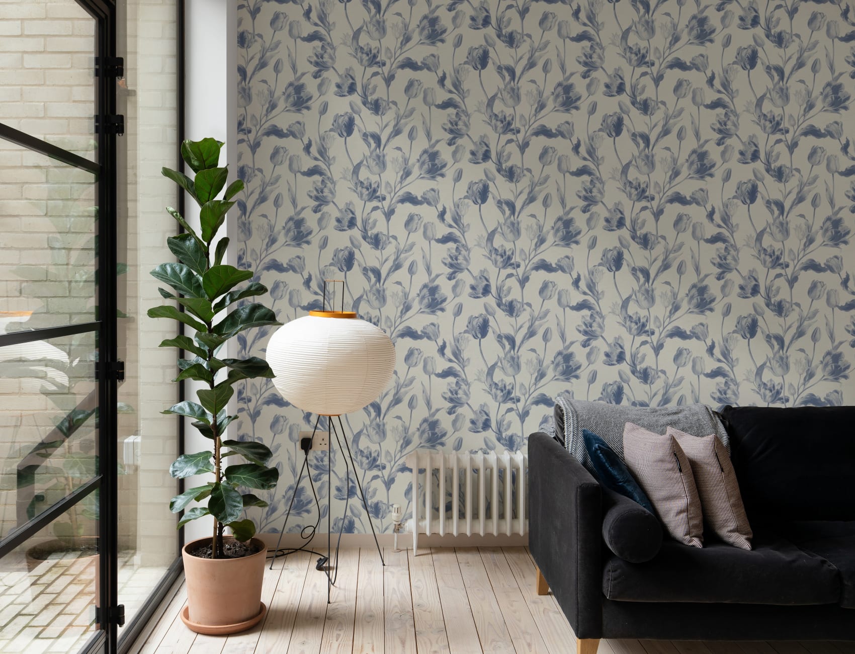 Blauw botanisch bloemenontwerp behangpatroon muurschildering
