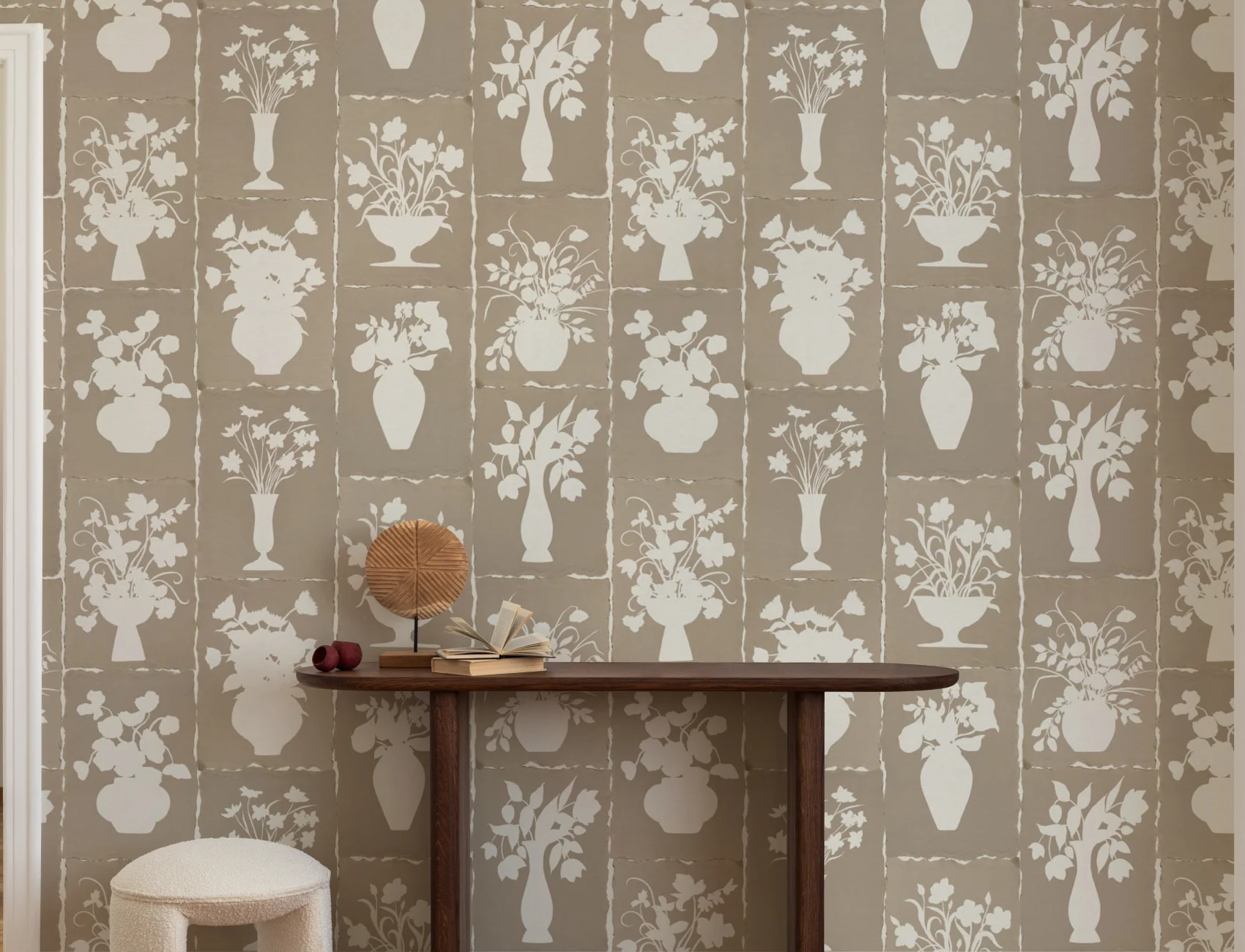 Mural de parede com padrão floral artesanal branco para elegância