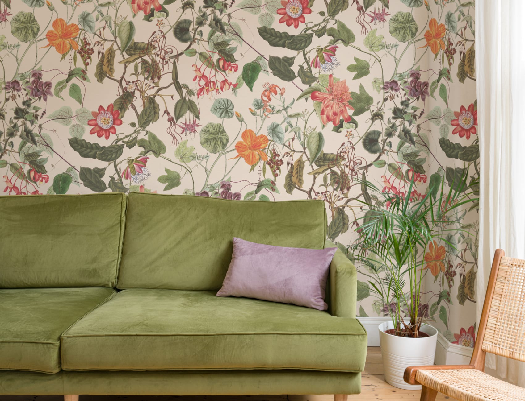 Elegant Botanical Floral Wall Mural in Cream