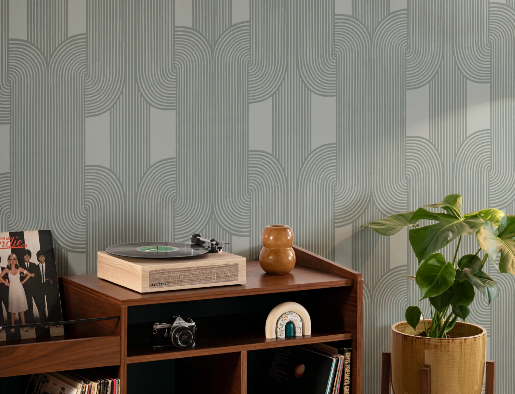 Papier Peint Vert à Motifs de Lignes Courbes Entrelacées