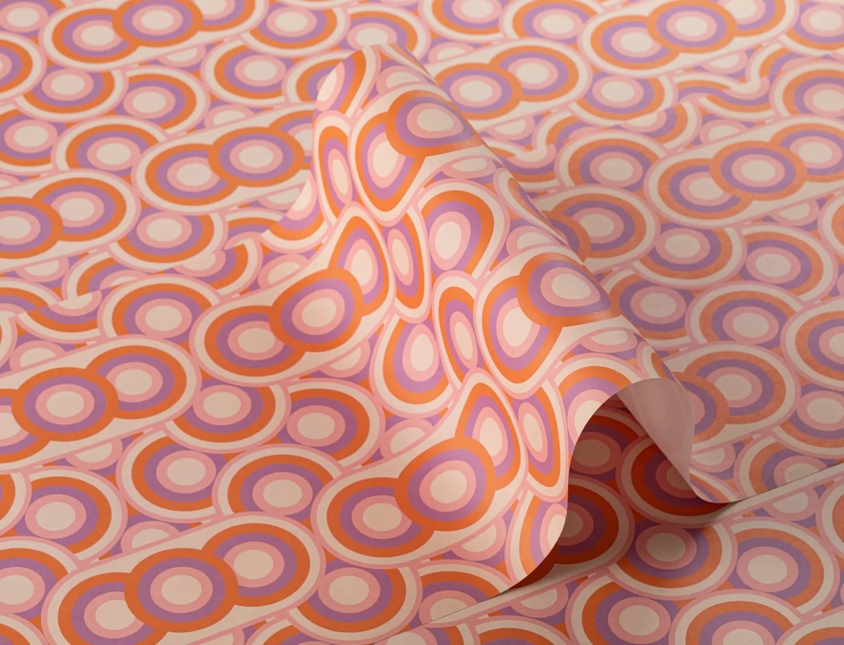 Retro Colorful Circles Repeat Pattern Wallpaper