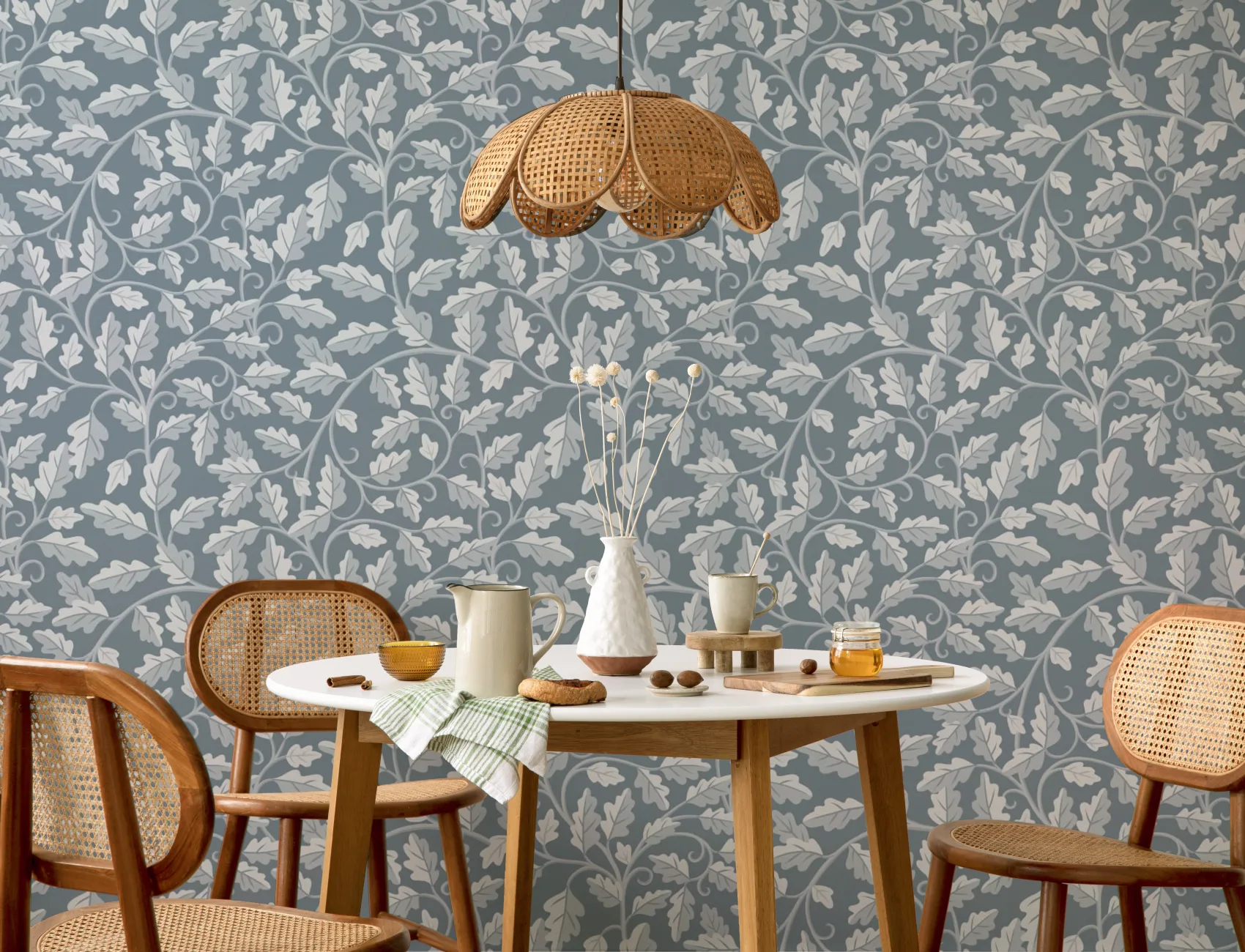 Blue Oak Leaf Botanical Pattern Mural for Serene Spaces