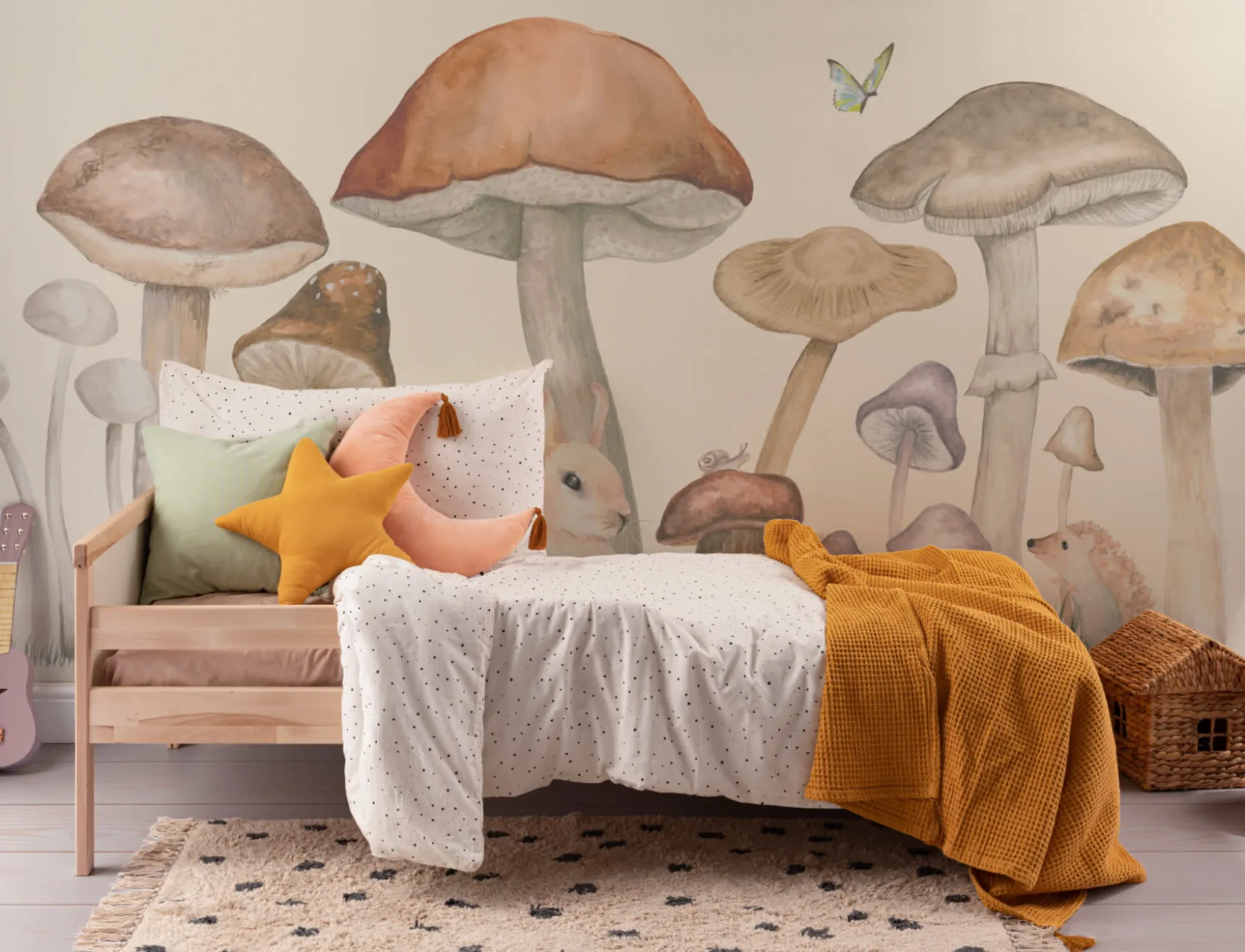 Papel Pintado Setas y Animales del Bosque en Beige