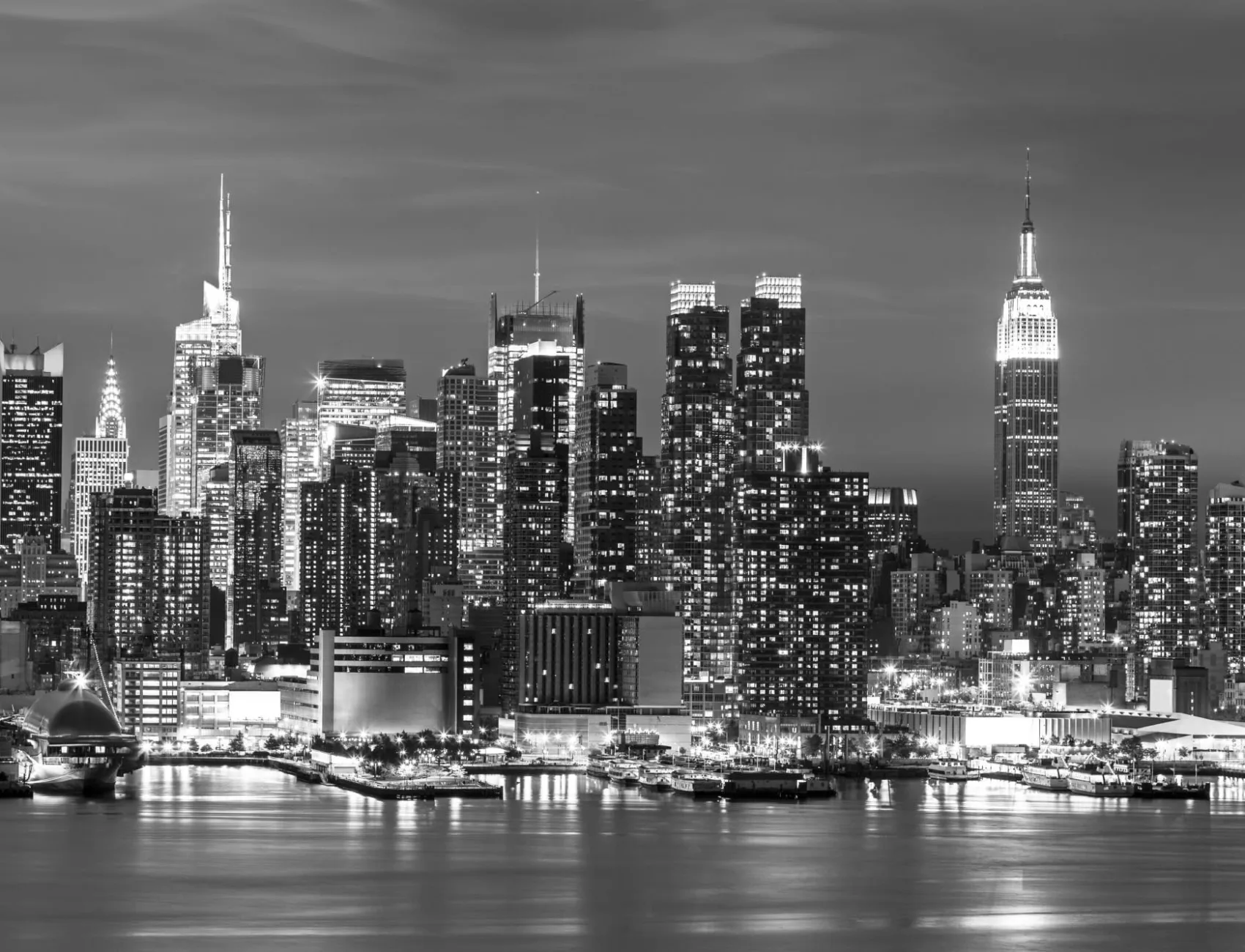Grayscale New York Landscape Wallpaper Mural