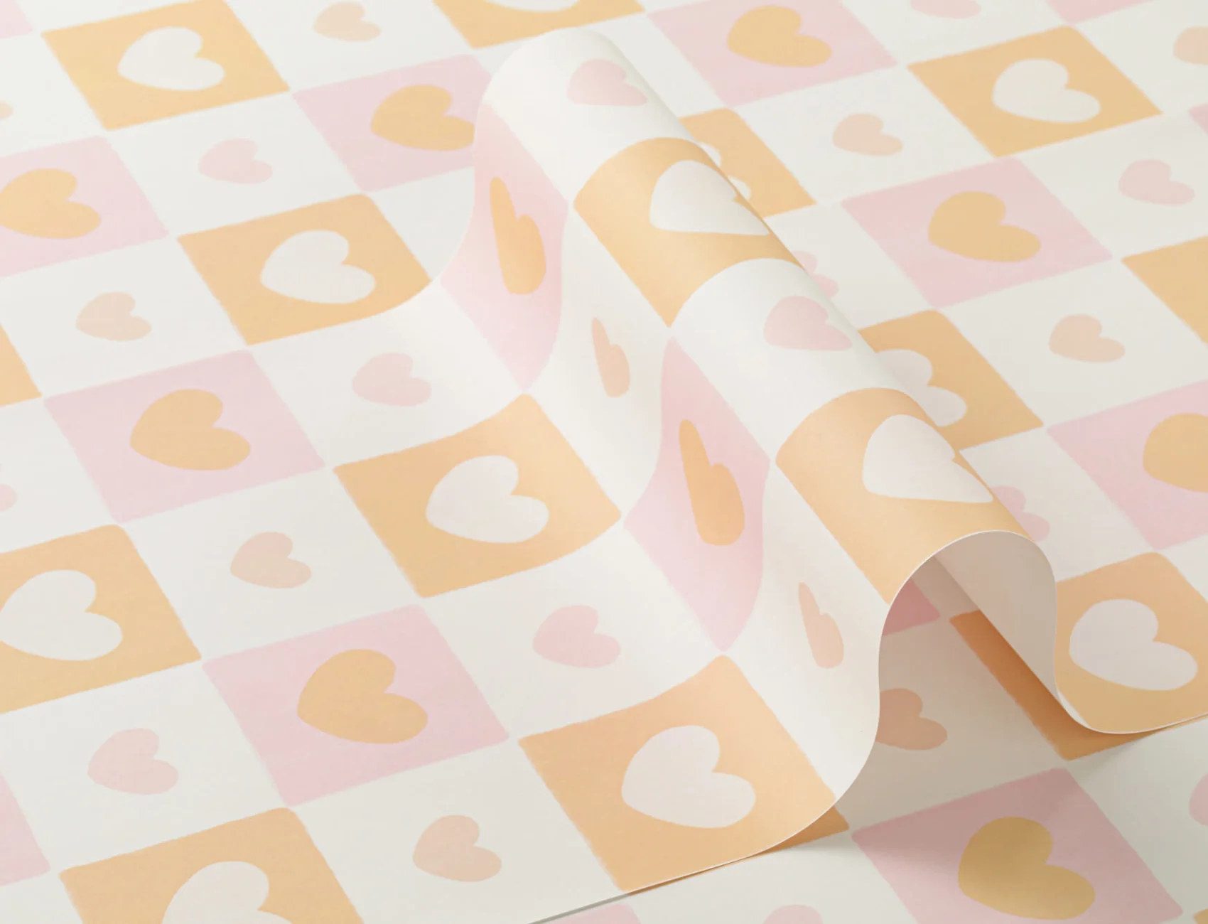 Papier peint cœurs sur carreaux oranges