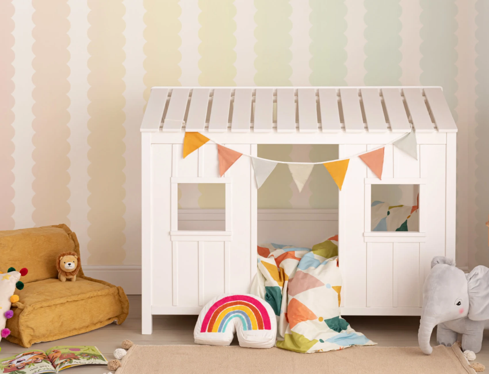 Pastel Ombre Rainbow Scalloped Stripes Wall Mural