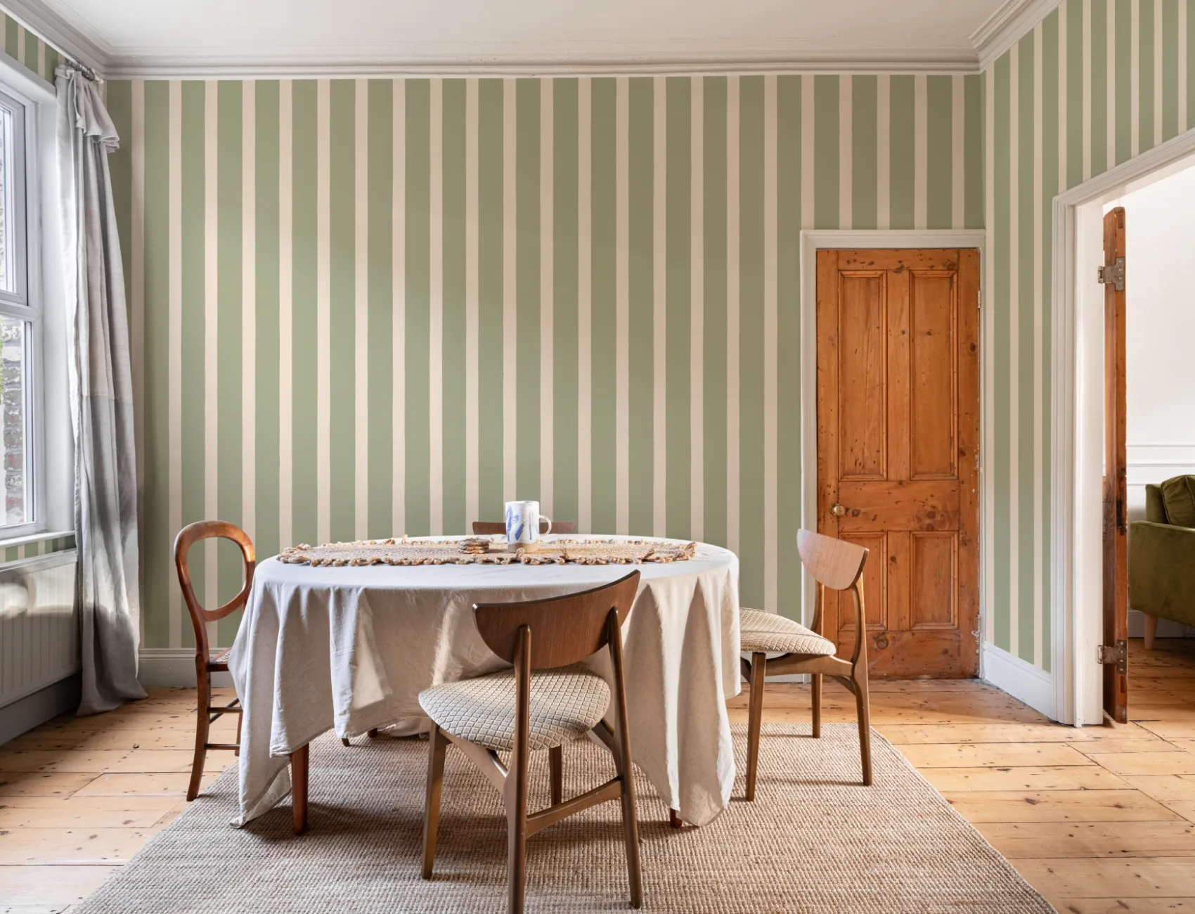 Groen Gestreept Klassiek Patroon Muurschildering