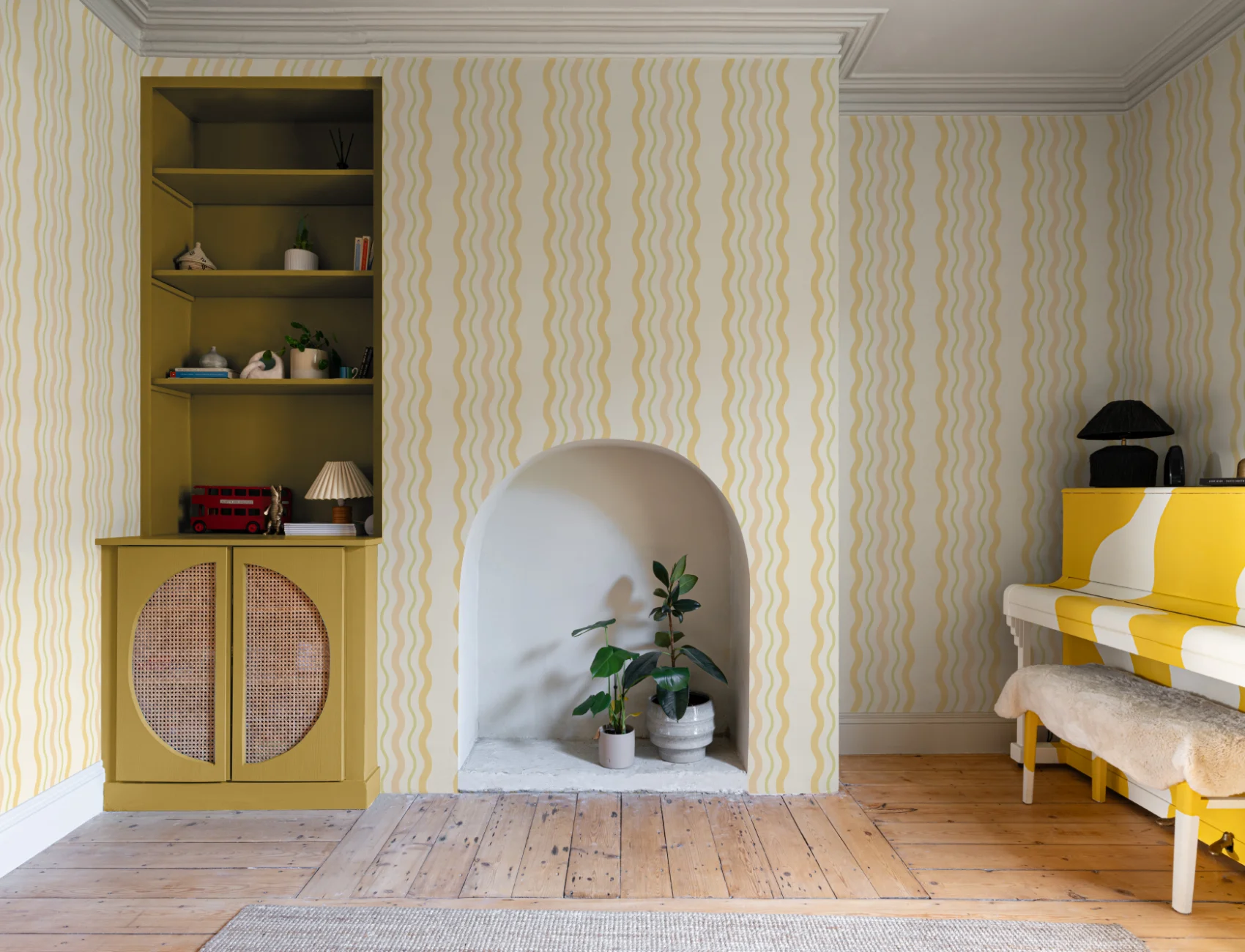 Yellow Wavy Ric Rac Striped Wallpaper
