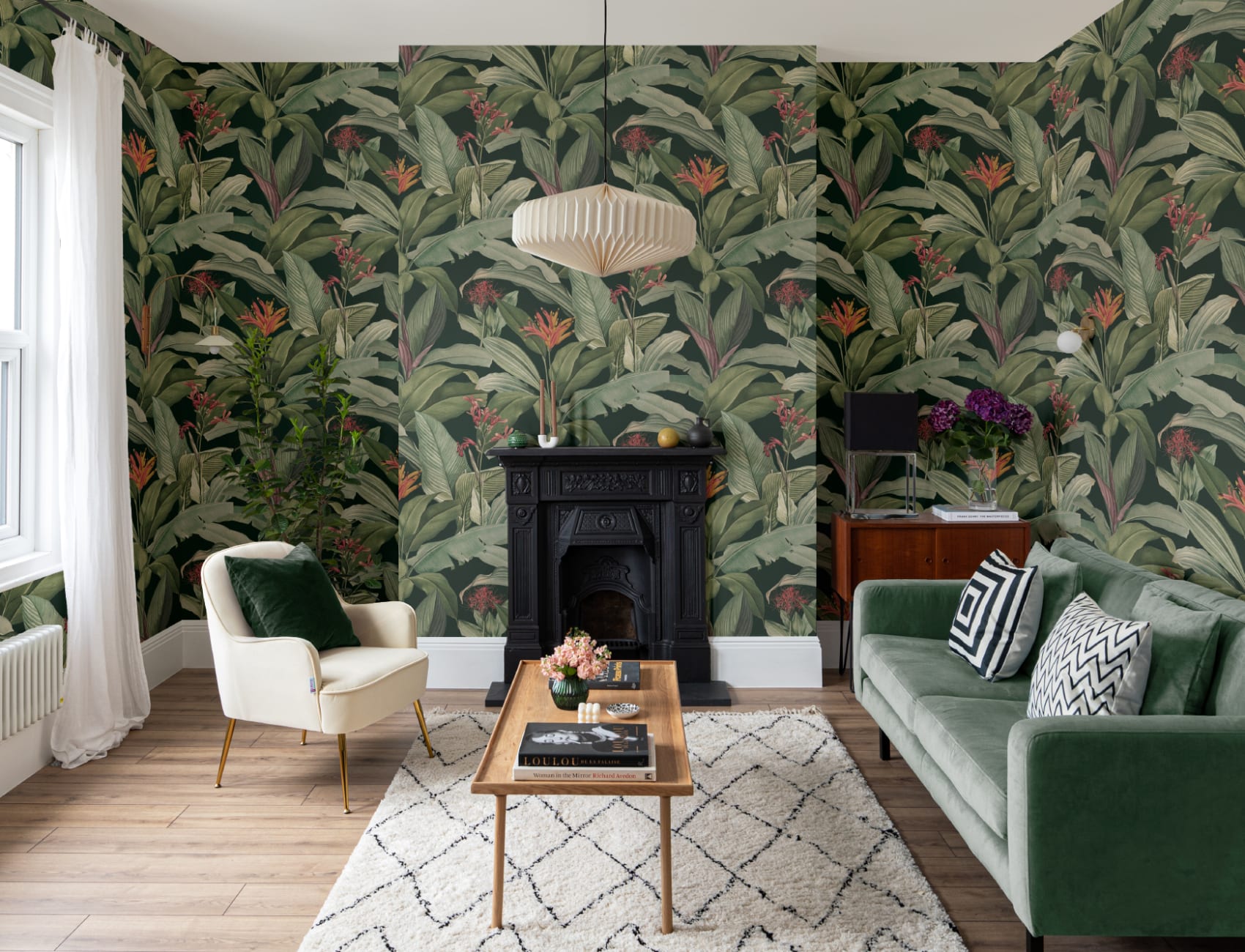 Green Chic Vintage Tropical Repeat Pattern Wallpaper