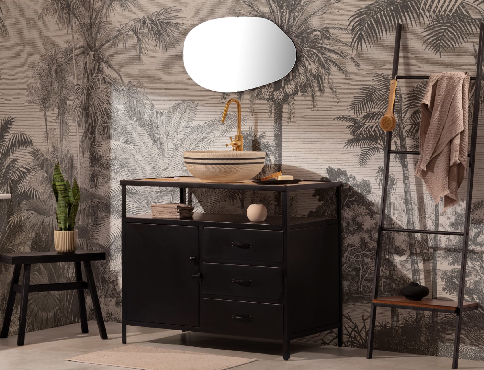 Monocrom Vintage Jungle Wallpaper Mural