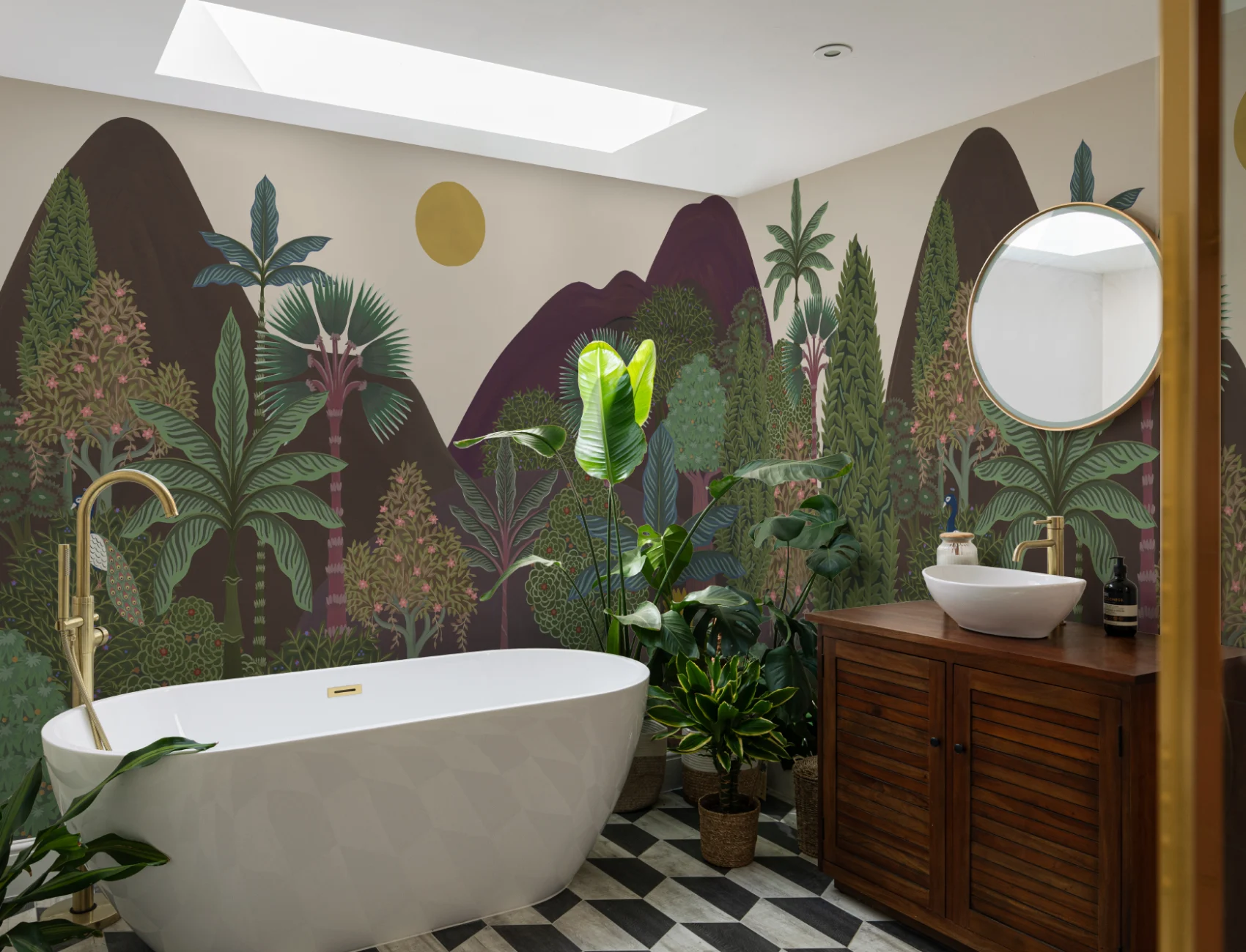 Multicolor Diurnal Jungle Animal Mural