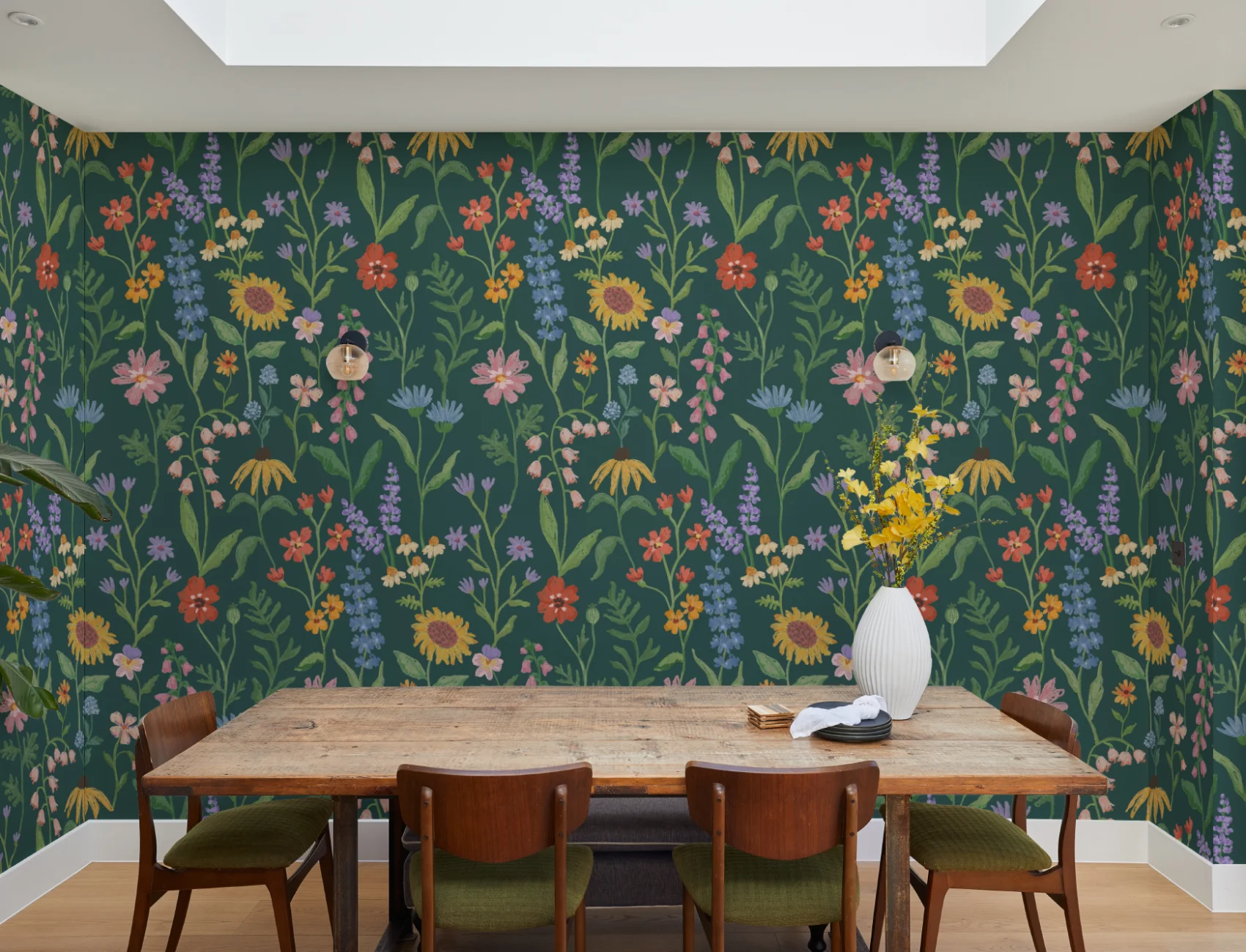 Verde închis mână desenat Wildflowers murale