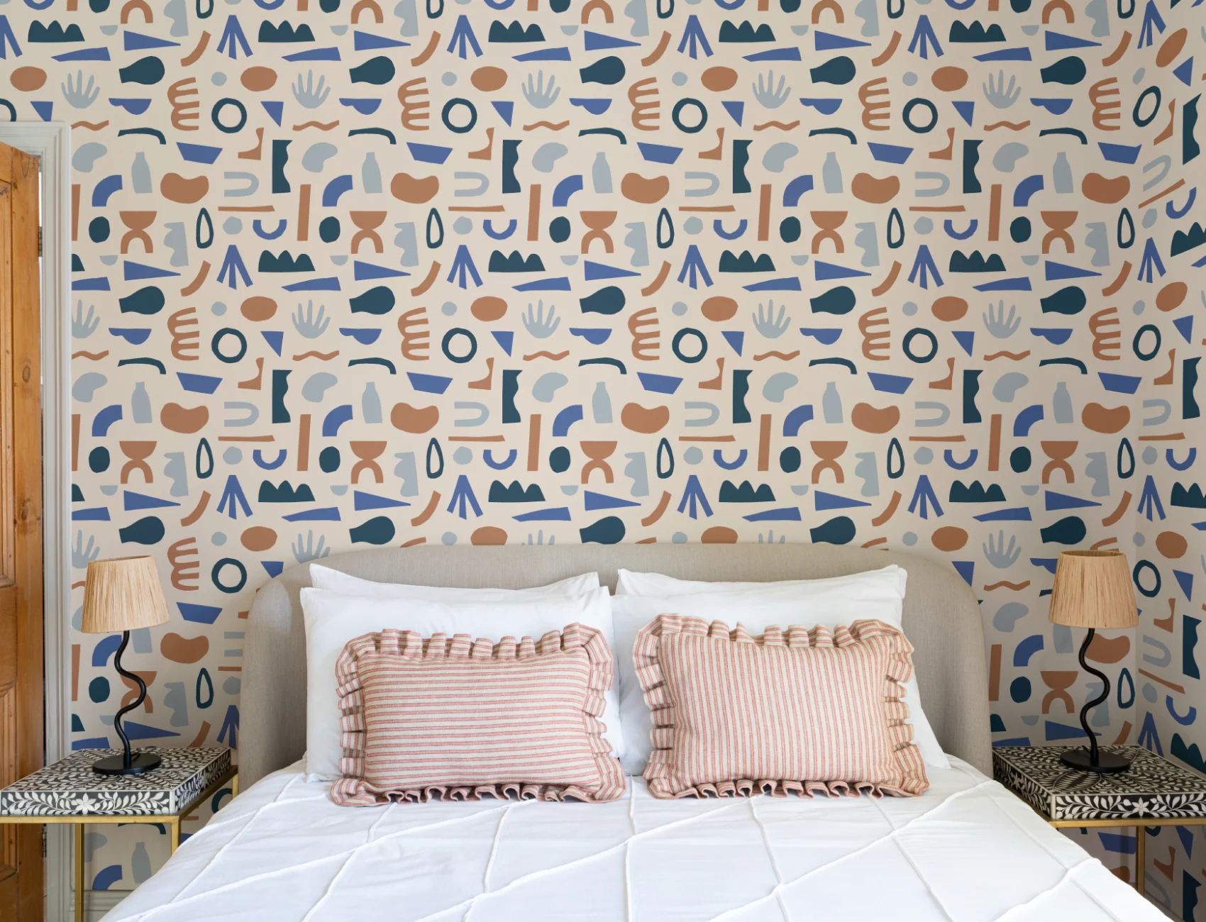 Blue & Neutral Abstract Shapes Repeat Pattern Wallpaper