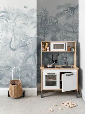Mural de papel pintado en acuarela con animales de la jungla asiática azul