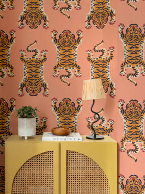 Papel Pintado Naranja con Motivo de Tigre Tibetano