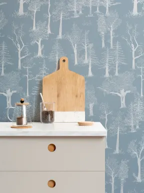 Bleu illustré Papier peint traditionnel de la forêt