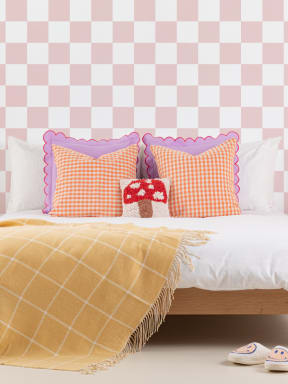 Papier Peint Damier à Motifs Répétés en Blanc et Rose