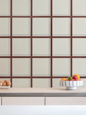 Papier peint panoramique à motif géométrique tattersall brun pour espaces modernes