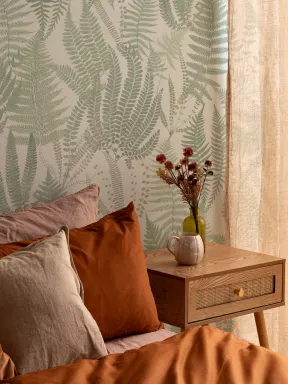Green Vintage Fern Leaf Illustrations Repeat Pattern Wallpaper