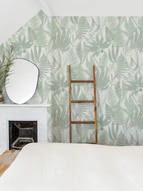 Green Vintage Fern Leaf Illustrations Repeat Pattern Wallpaper