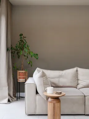 Beige minimalistische Ombre-Fototapete für ruhige Räume
