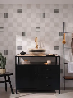 Light Greige Watercolor Checkered Wallpaper
