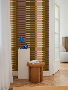 Mural quente retro geométrico às riscas multicoloridas