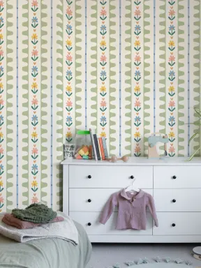 Papier peint panoramique à motif floral rayé multicolore pour des espaces pleins de bonne humeur