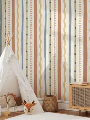 Motif mural panoramique rétro à rayures multicolores avec une touche classique