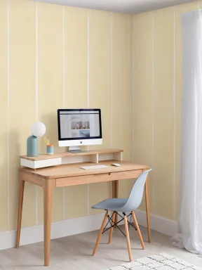 Papier peint aquarelle jaune à rayures verticales épaisses